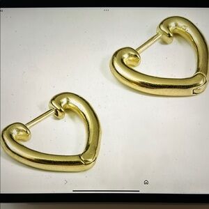 Gorjana Amour Heart Hoops